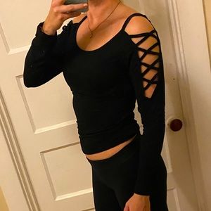 Shoulder cut out long sleeve